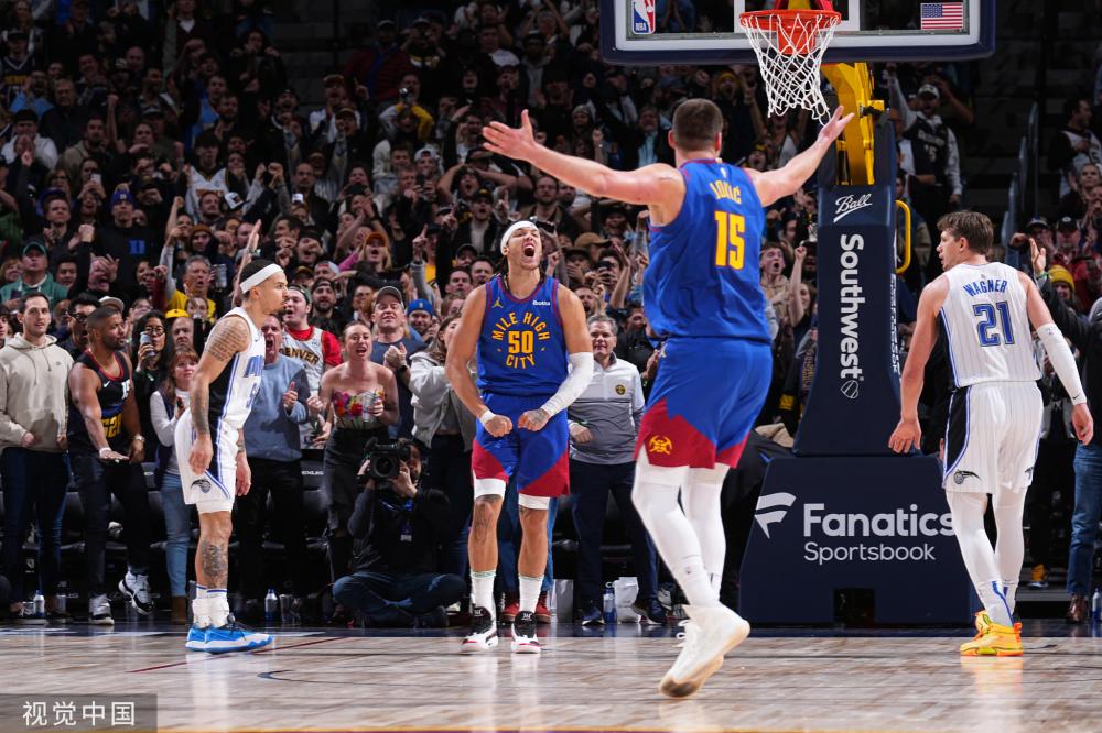 尤其是在边 尤其是在边