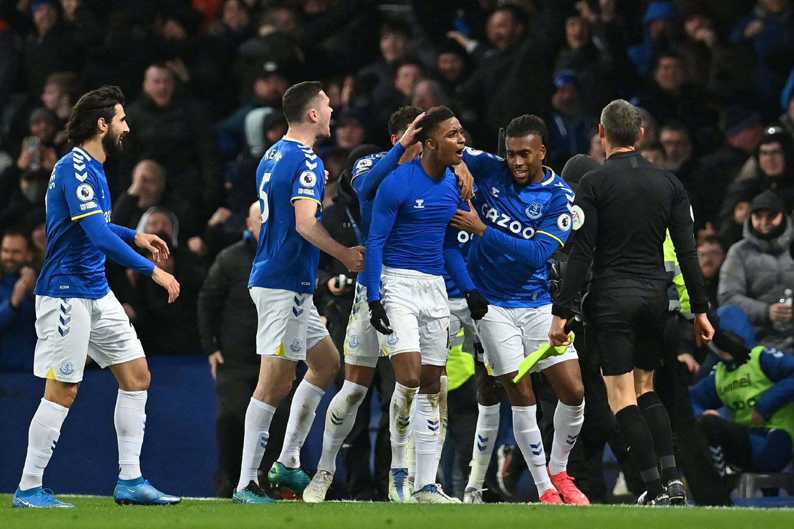 每个赛季的 每个赛季的