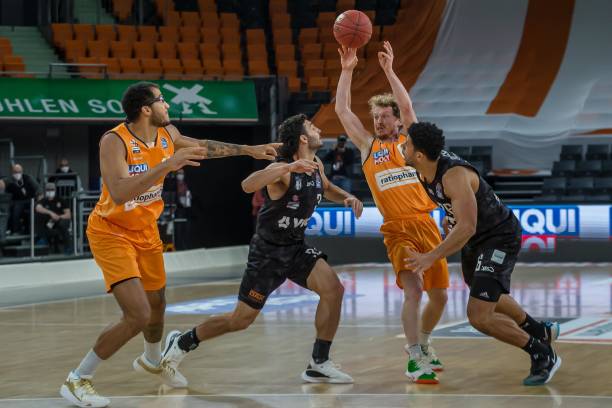 续报道中直 续报道中直