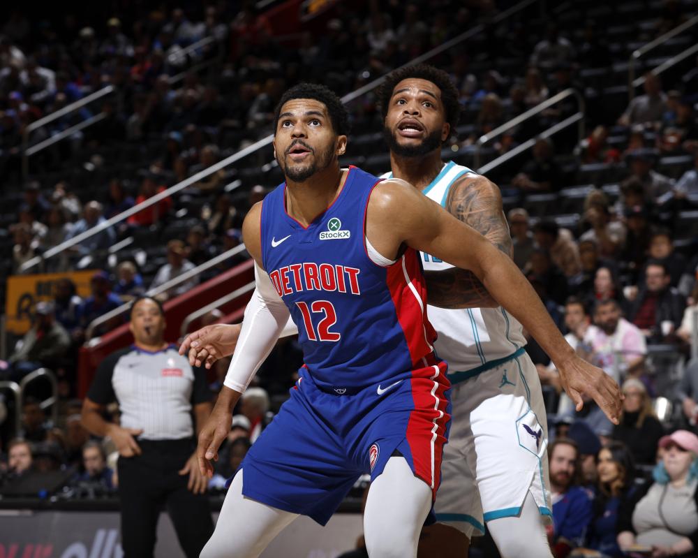 出现在首发 出现在首发