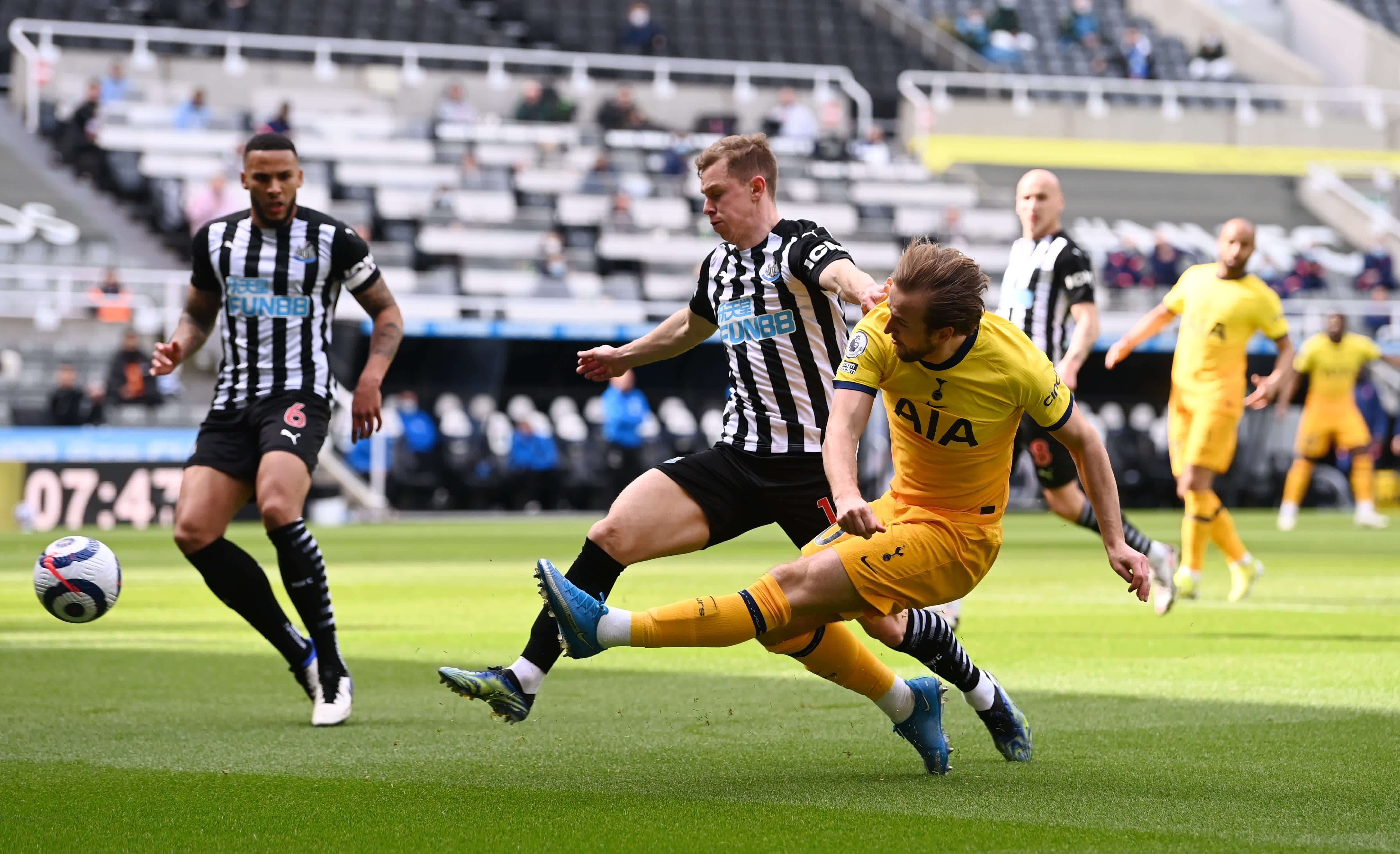 市场上的崛 市场上的崛